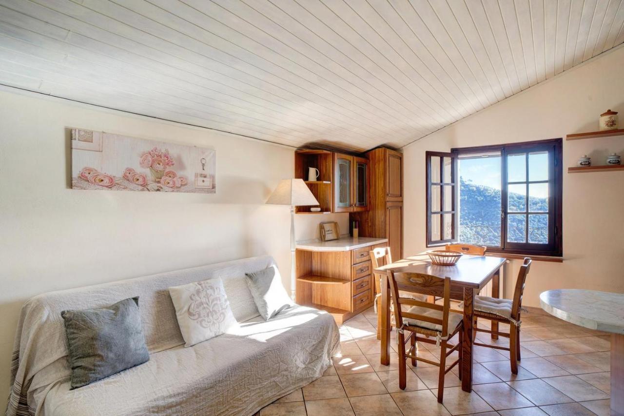 Ferienwohnung Le Casasse Imperia Exterior foto