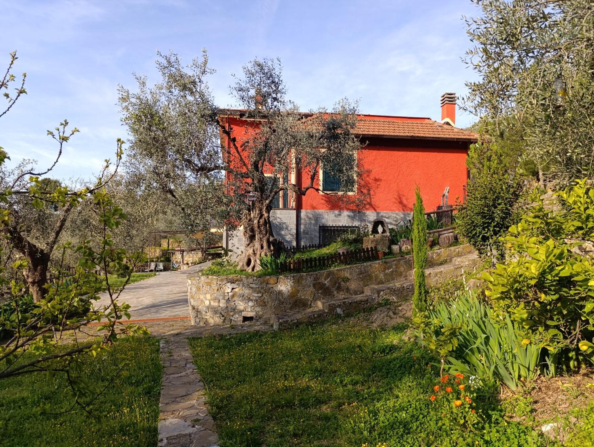 Ferienwohnung Le Casasse Imperia Exterior foto